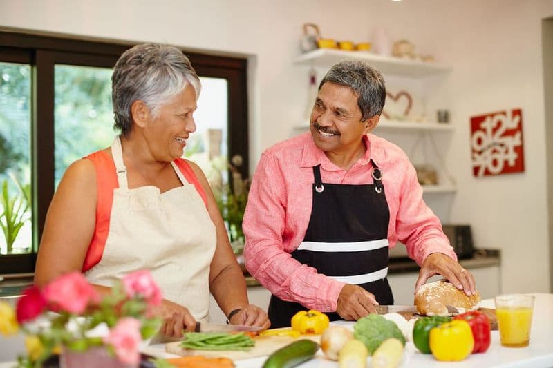 Essential Meal Planning Tips for Seniors: Healthy and Easy-to-PrepareMeals